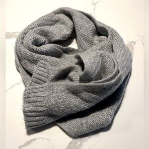 J Crew Gray Knit Scarf 100% Cashmere - Unisex